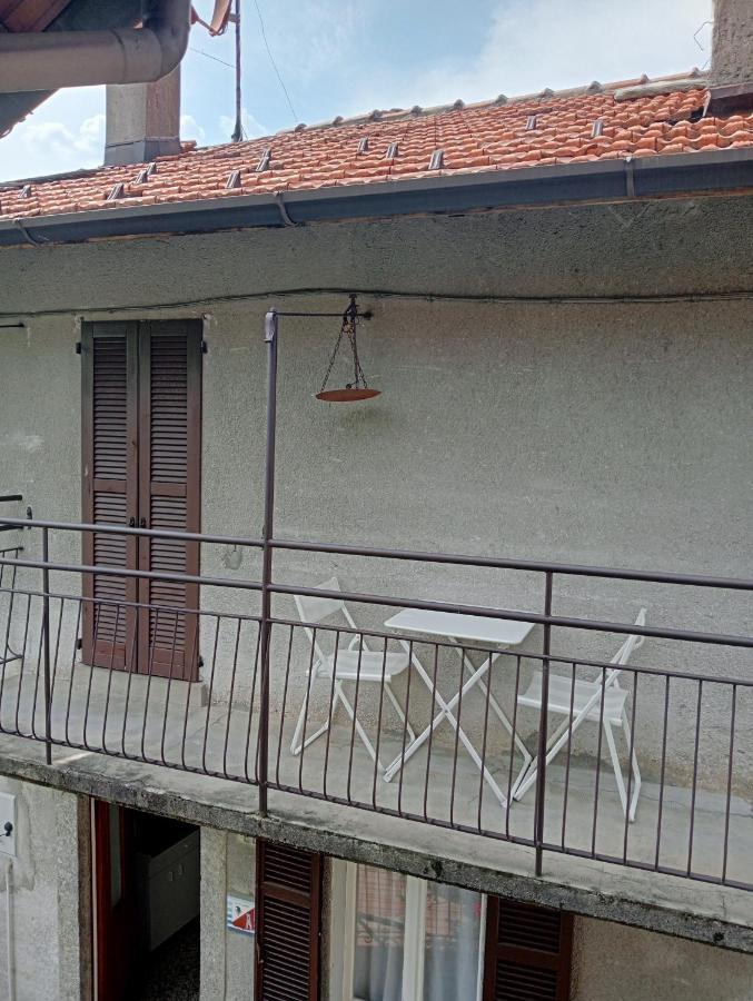 Отель La Turr De Mezz Нессо Экстерьер фото